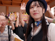SNOS-182 元バスガイド村上悠華の48時間セクハラOKファン感謝バスツアー 憧れAV女優の美顔 - 2of5