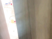 小叔子回家发现嫂子洗澡没关门 卧槽，没想到嫂子这么骚直接就开干