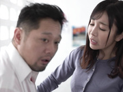 ROE-476 卒業式の後…厳しく指導してくれた女教師へ感謝と憎しみを込めたお礼参り輪● 大島優香 - 1of5