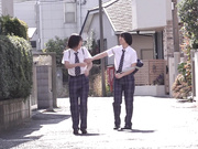 NVH-080 男子校の親友は実は女子！？ ニューハーフつるぺたボーイッシュレズビアン 近藤ムム もなみ鈴 - 1of5