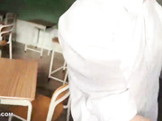 orem127两个青春洋溢的JK白虎学生妹，被大姐大骗到教室，让几个男同学轮奸，头发凌乱 可怜兮兮的
