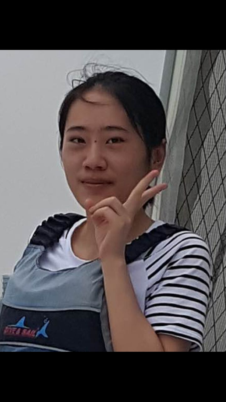 福州马尾骚货黄妍浴室全裸跳健身操